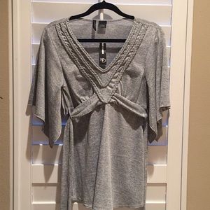 NWT gray Flutter Sleeve Top with Tie
